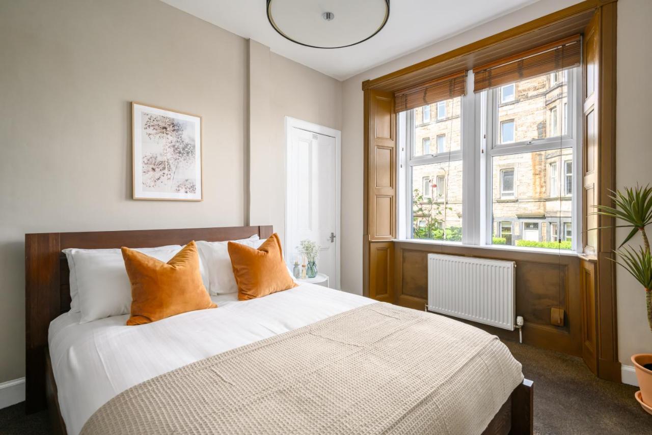 The Holyrood Park Apartment เอดินบะระ ภายนอก รูปภาพ