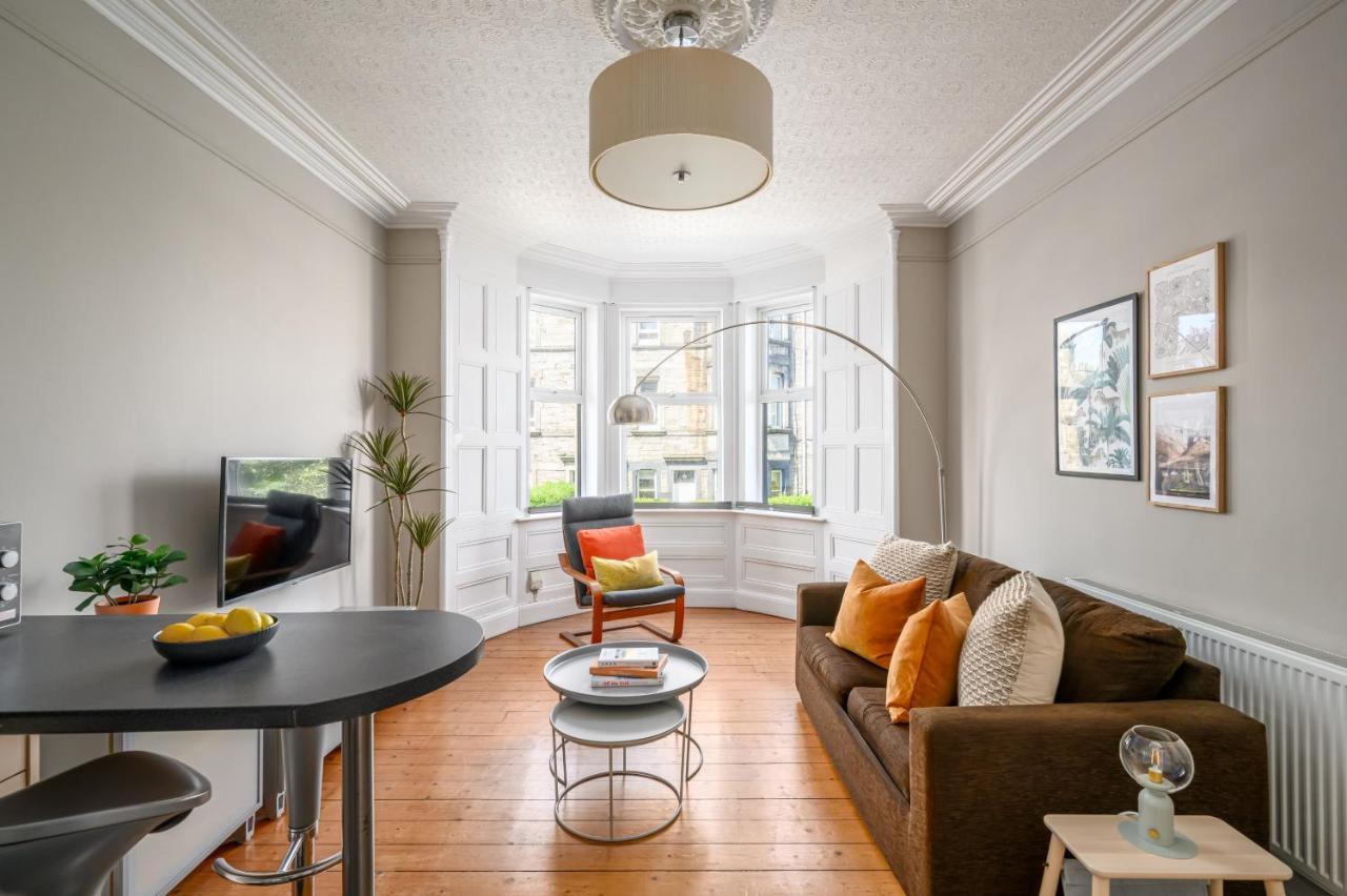The Holyrood Park Apartment เอดินบะระ ภายนอก รูปภาพ